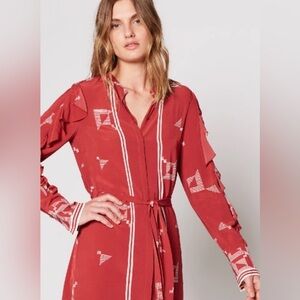 Joie Lucia Dress inBrick. Bold vintage print inspired 1970’s.❤️